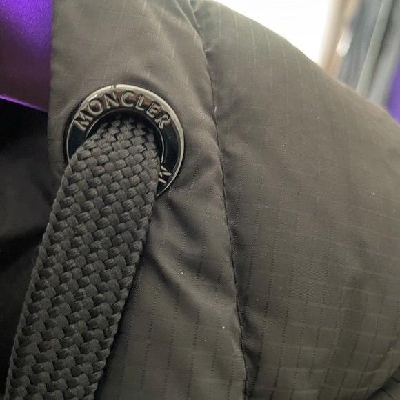 MONCLER Black paneled hooded jacket black - Picture 9 of 13